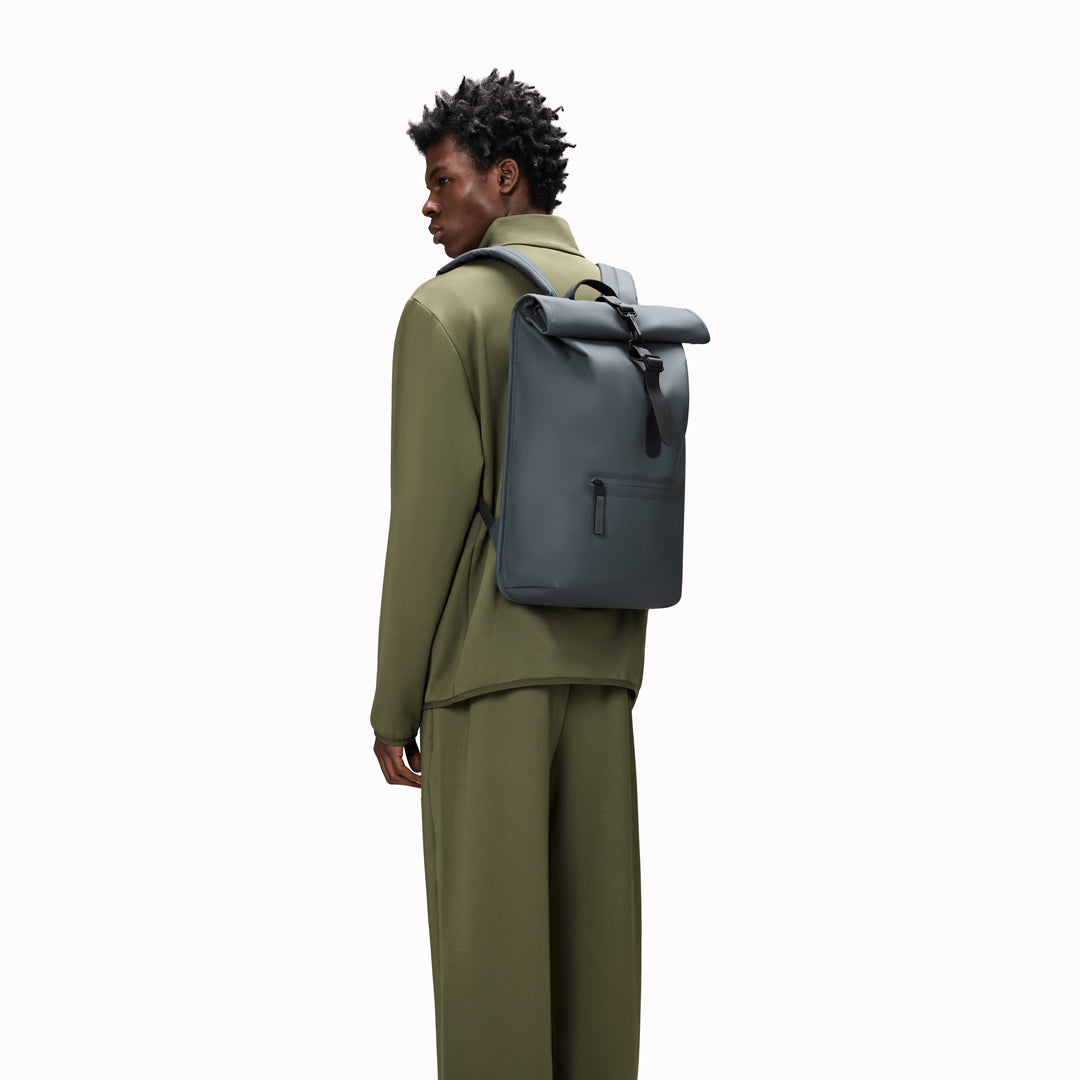 Rolltop Rucksack is Rains’ take on a cycling backpack. Made from Rains’ signature waterproof fabric, this functional backpack has a roll-top closure with an adjustable strap featuring a loop for a bike lock or similar.