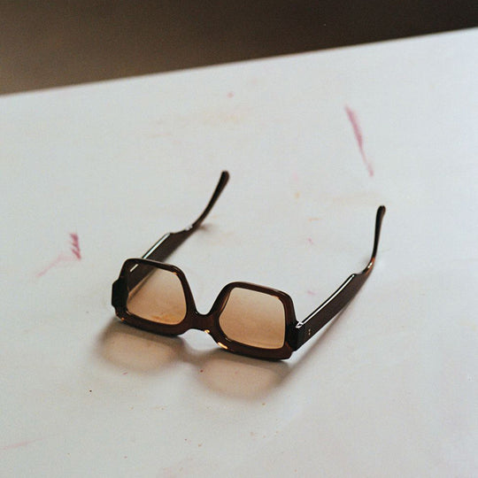 Apollo - sharp rectangular frames are crafted by hand from organic and biodegradable acetate, while the Japanese stainless steel hinges and coated screws ensure premium quality for lifelong wear.
