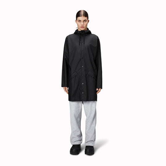 Contemporary unisex rain jacket from Danish Outerwear and Lifestyle company Rains. This long black rain jacket is c<span data-mce-fragment="1">haracterized by a minimal silhouette in a long design.</span>