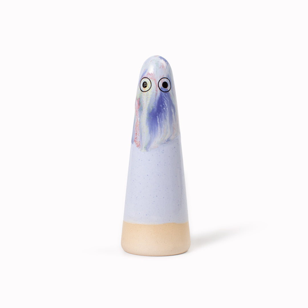 The blue hued adorable Ghosts provides a contemporary ornamental colour punch and personality to your home decor and also doubles as a ring holder.