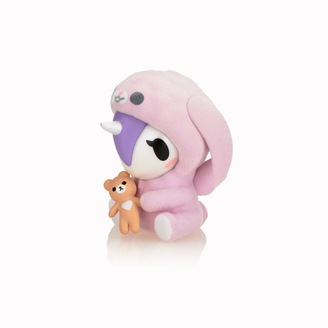Winter Evenings will soon be here with Tokidoki's Cozy Unicorno Blind Box Series! Join your favorite Unicornos as they enjoy their pyjamas and cozy self-care.