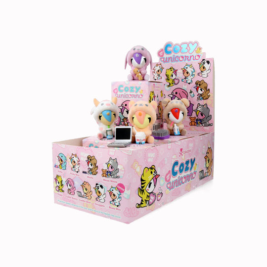 Winter Evenings will soon be here with Tokidoki's Cozy Unicorno Blind Box Series! Join your favorite Unicornos as they enjoy their pyjamas and cozy self-care.