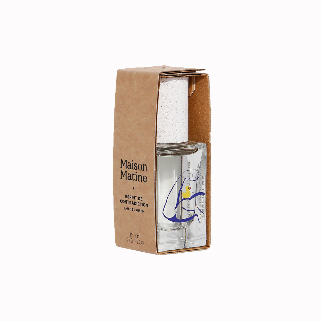 Esprit de Contradiction represents the duality between the freshness of tangerine and the warmth of cedar wood, between chaos and calm and comes in a travel sized, beautiful illustrative glass bottle.