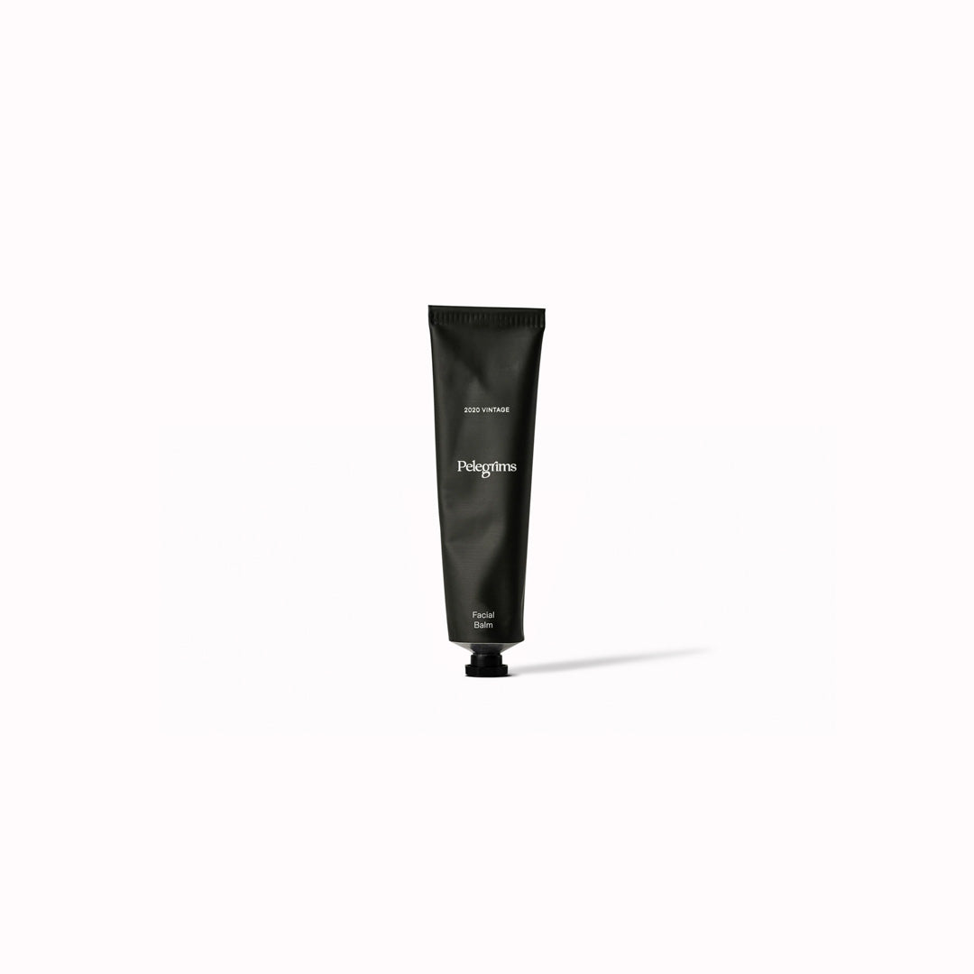 A nutrient rich balm filled with compounds that have been proven to improve the visual appearance of skin. English Pinot Noir Extract, marine algae and natural seed oils are scented with wild rose and sea salt to give a fresh fragrance.