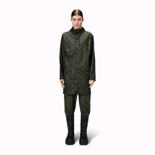 contemporary unisex rain jacket from Danish Outerwear and Lifestyle company Rains. This long green rain jacket is characterized by a minimal silhouette in a long design.