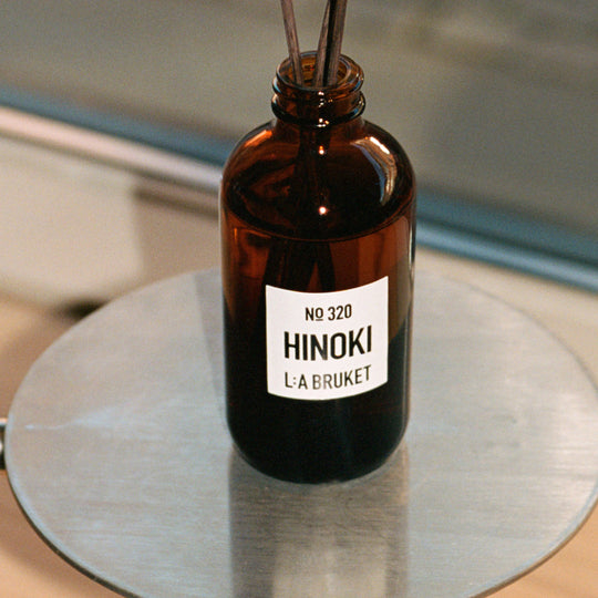 A lovely room diffuser with a fresh scent of Hinoki, a woody outdoor scent of Japanese cypress, cedar wood and nutmeg.