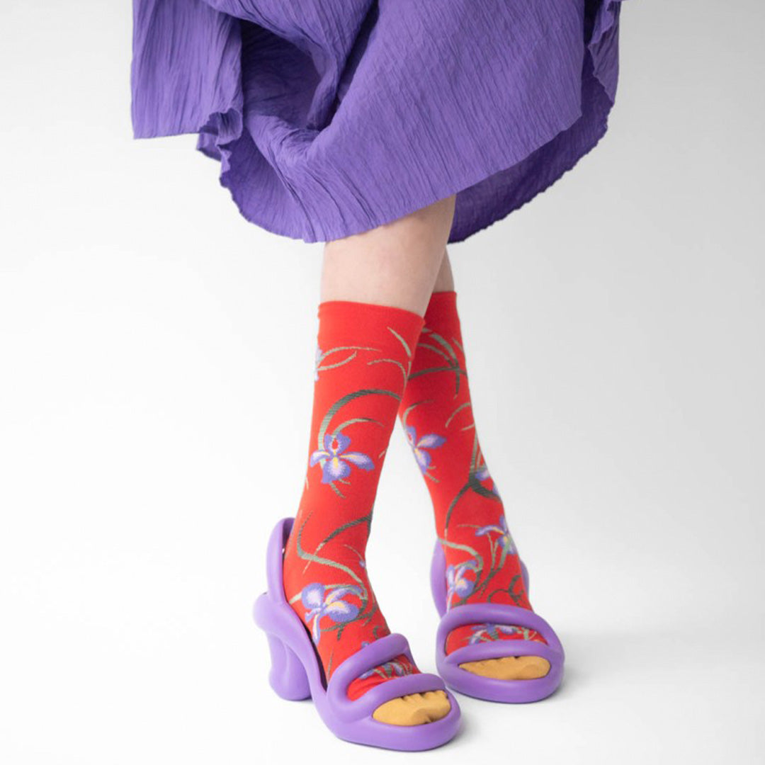 Bonne Maison have been producing high quality Egyptian cotton socks in Europe since 2012. Each seasonal collection tells stories in colour and pattern