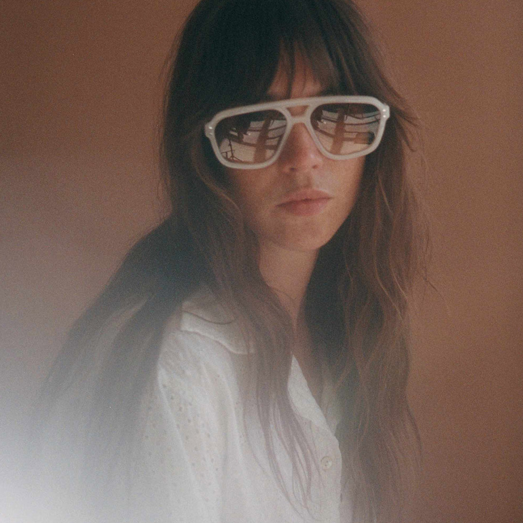 Model - Retro, vintage 1970's style large aviator style tortoise shell framed sunglasses with a solid grey lens colour, from Swedish cult fashion brand, Monokel. The Jet are designed to be unisex and ideal for most face shapes and sizes.