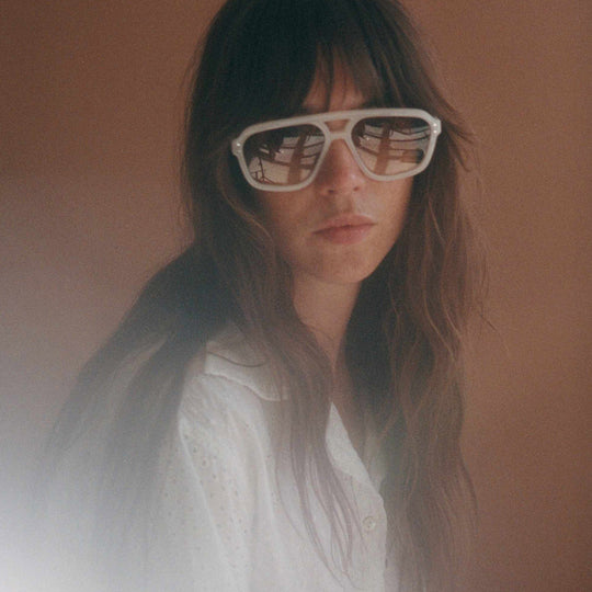 Model - Retro, vintage 1970's style large aviator style tortoise shell framed sunglasses with a solid grey lens colour, from Swedish cult fashion brand, Monokel. The Jet are designed to be unisex and ideal for most face shapes and sizes.