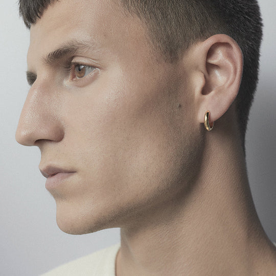 Marco 8 | Single Huggie Earring | Silver or Gold Plated