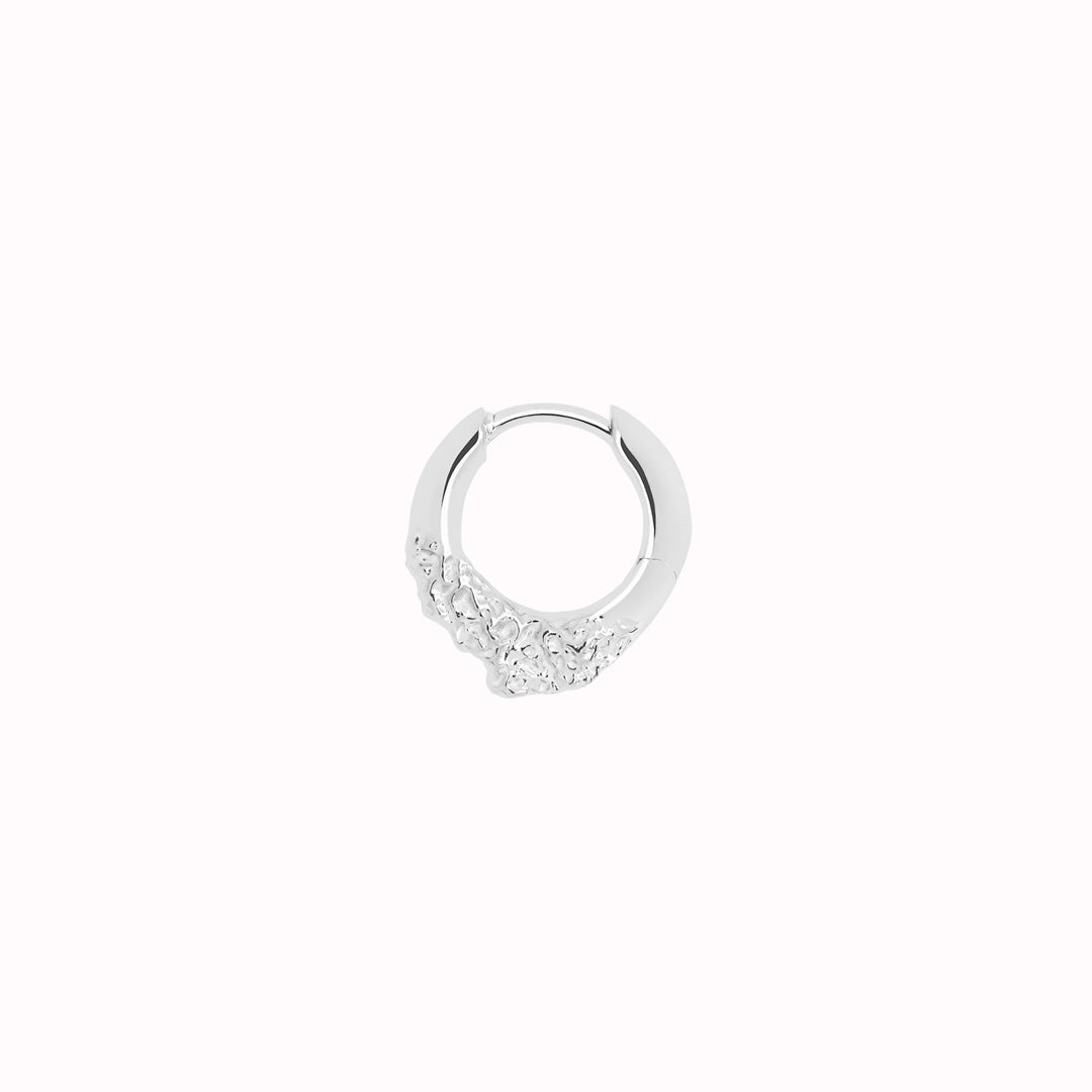 Miro 8 | Single Huggie Earring | Silver or Gold Plated