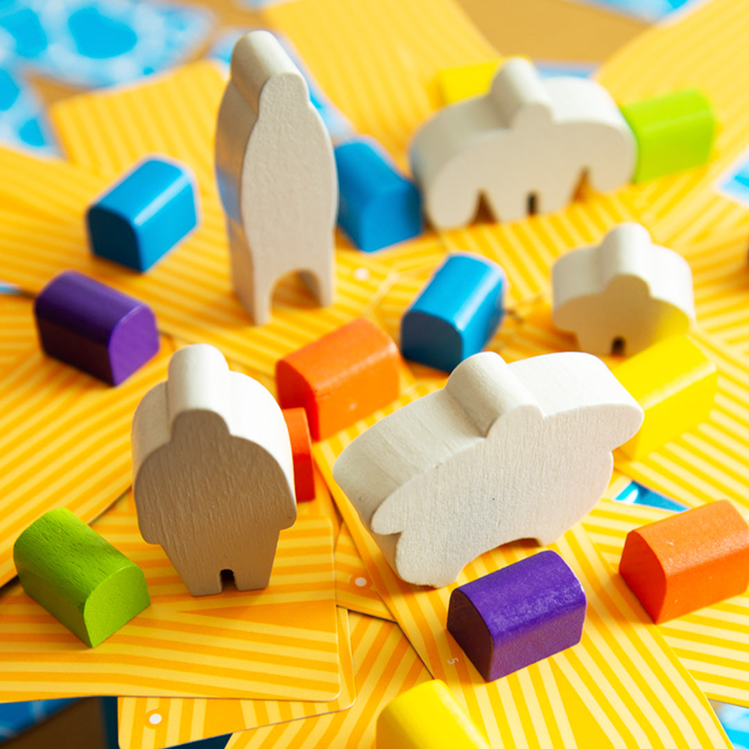 Game Detail - 5 rafters are collecting planks of wood to make their raft bigger. Try your best to instruct them to load the cargo into the raft. But be careful, the balance of the raft extensions is important!