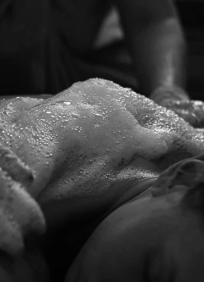 Soap shoulder Detail Herbowski