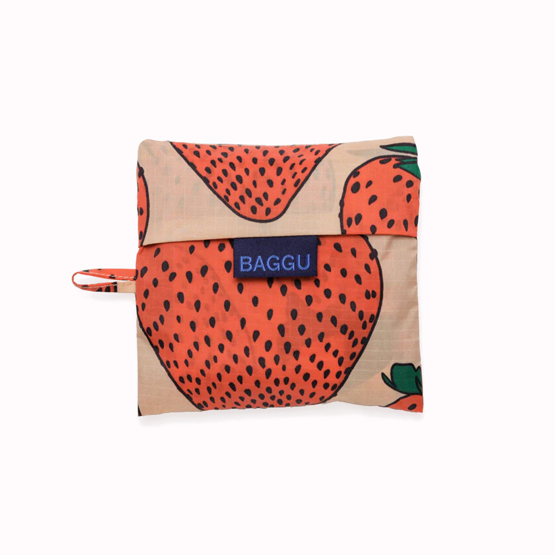 Strawberry Reusable shopping bag from Californian maker Baggu made from super strong ripstop nylon to transport pretty much anything