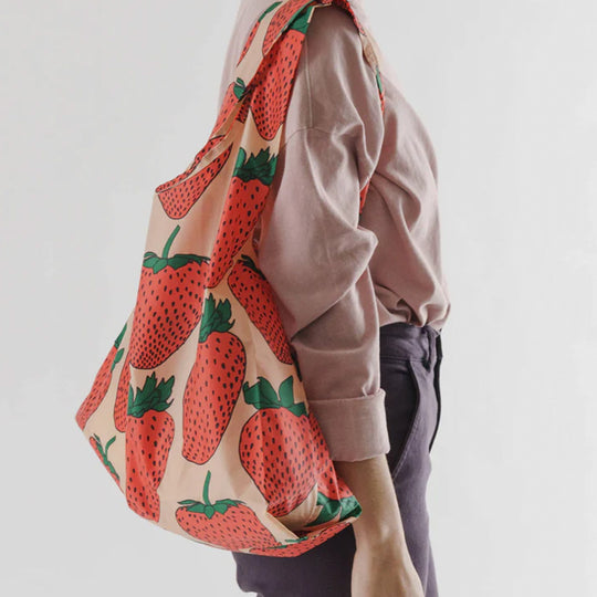 As Worn Detail, Strawberry Reusable shopping bag from Californian maker Baggu made from super strong ripstop nylon to transport pretty much anything