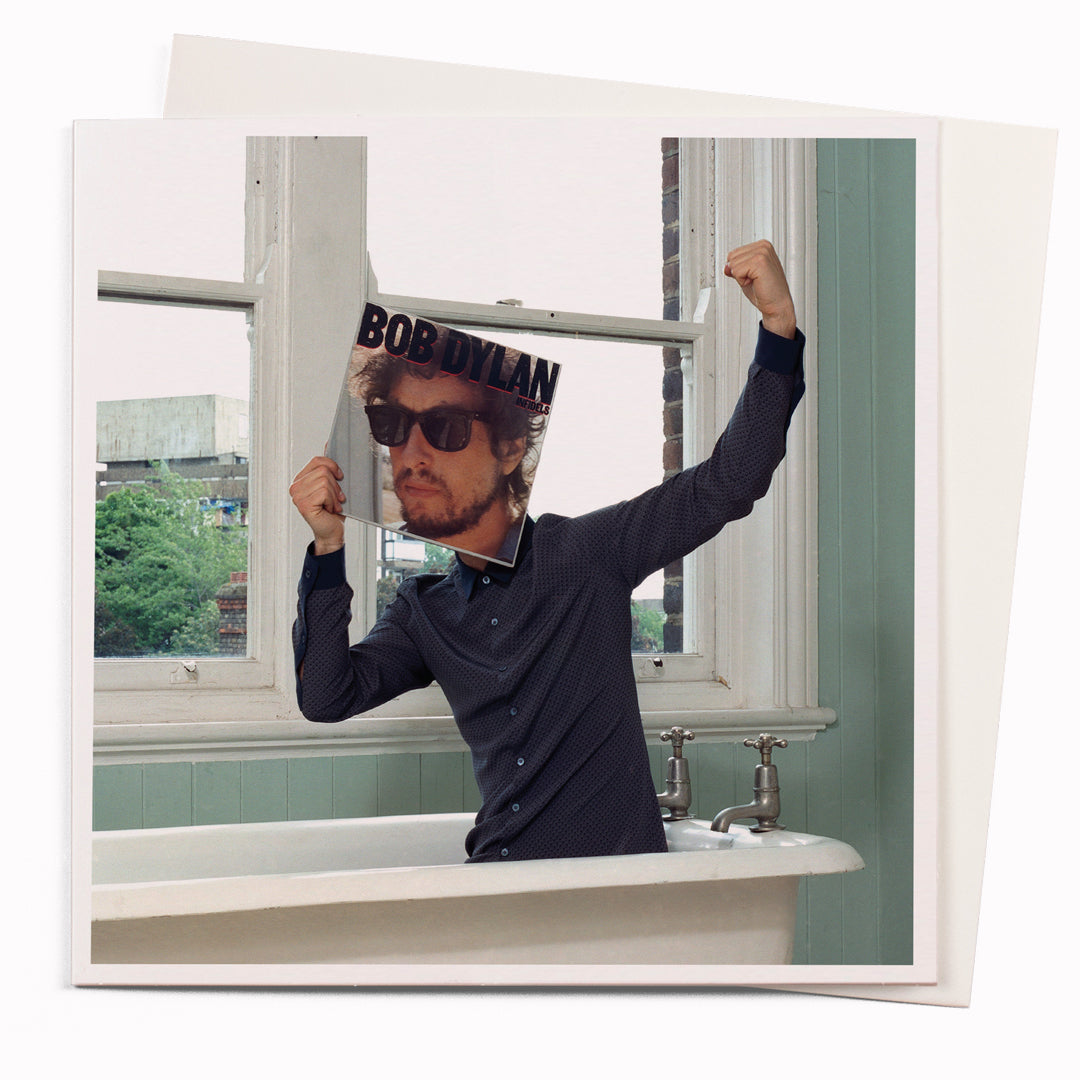 The 'Dylan' card is part of the 1000 Words - Slice of life licensed photography collection with a focus on animal shenanigans and the ridiculous.