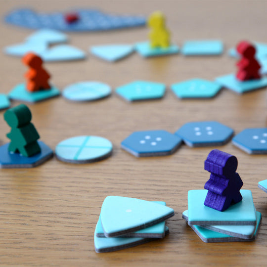 Deep Sea Adventure | Push Your Luck Board Game