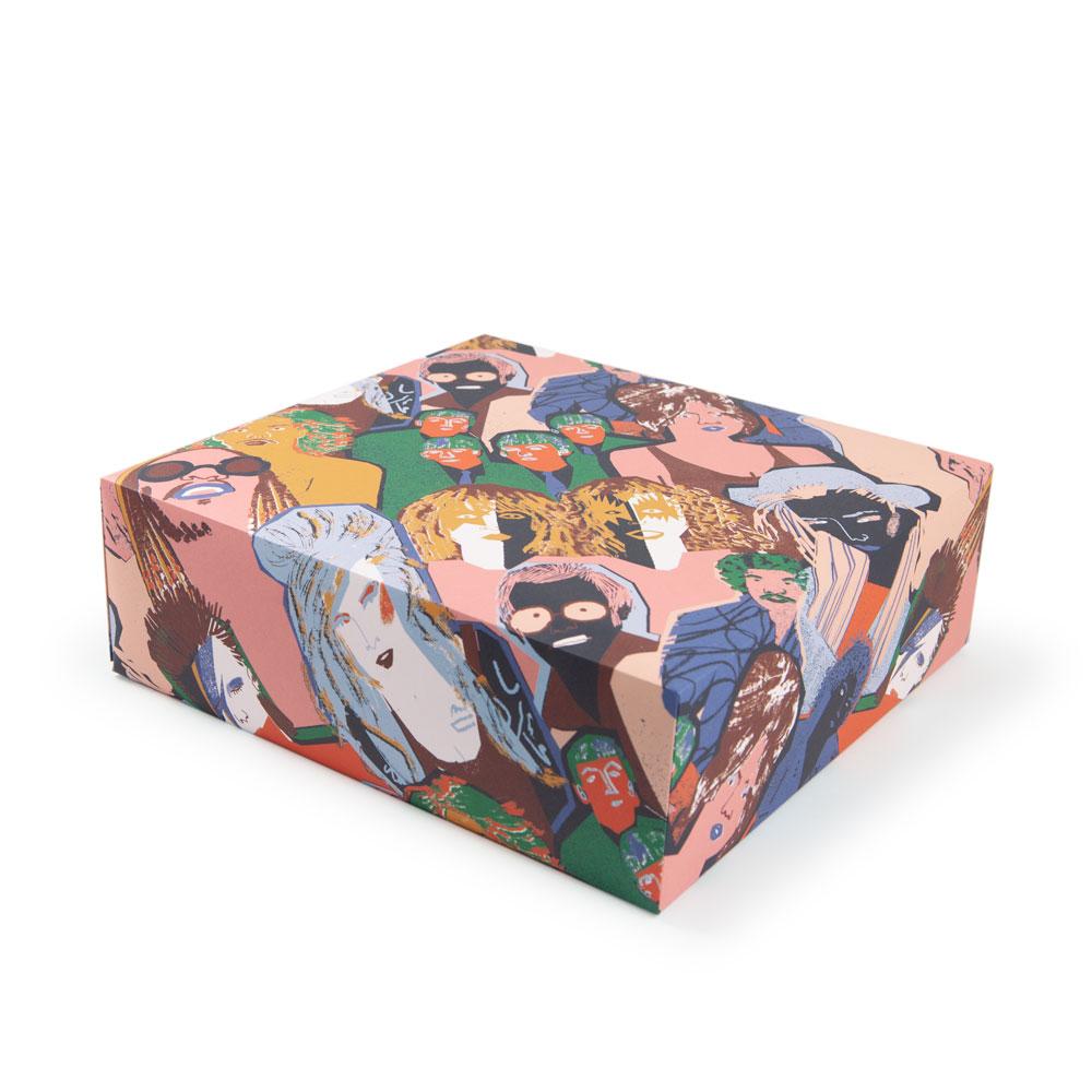 Popstars' Gift Wrap