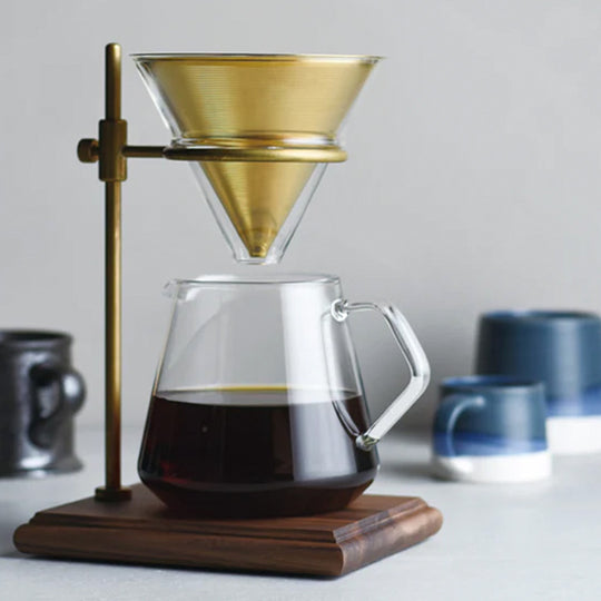 Collection of Slow Coffee Porcelain mugs with brewer from Kinto, for your slow coffee ritual. Enjoy a slow, relaxing passage of time and immerse in a deeper, richer, coffee time.