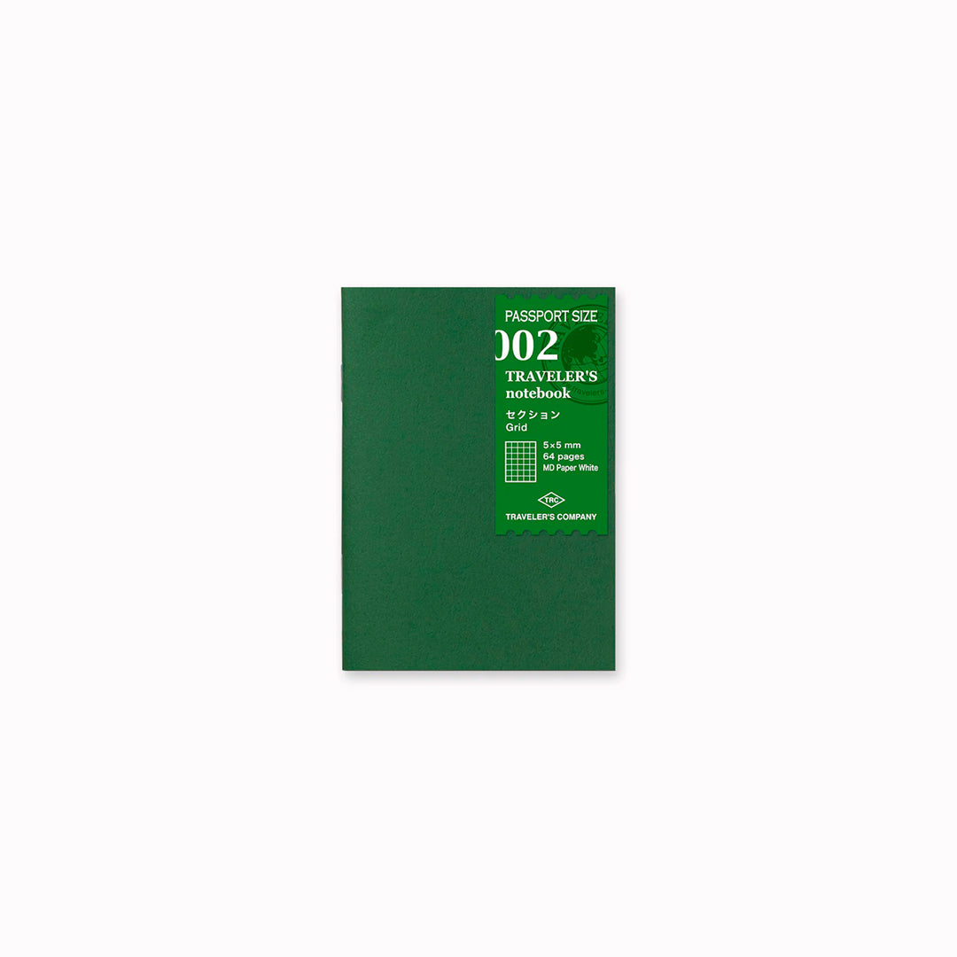 002 Dot Grid is an interchangeable refill for the Traveler’s Co notebook system.