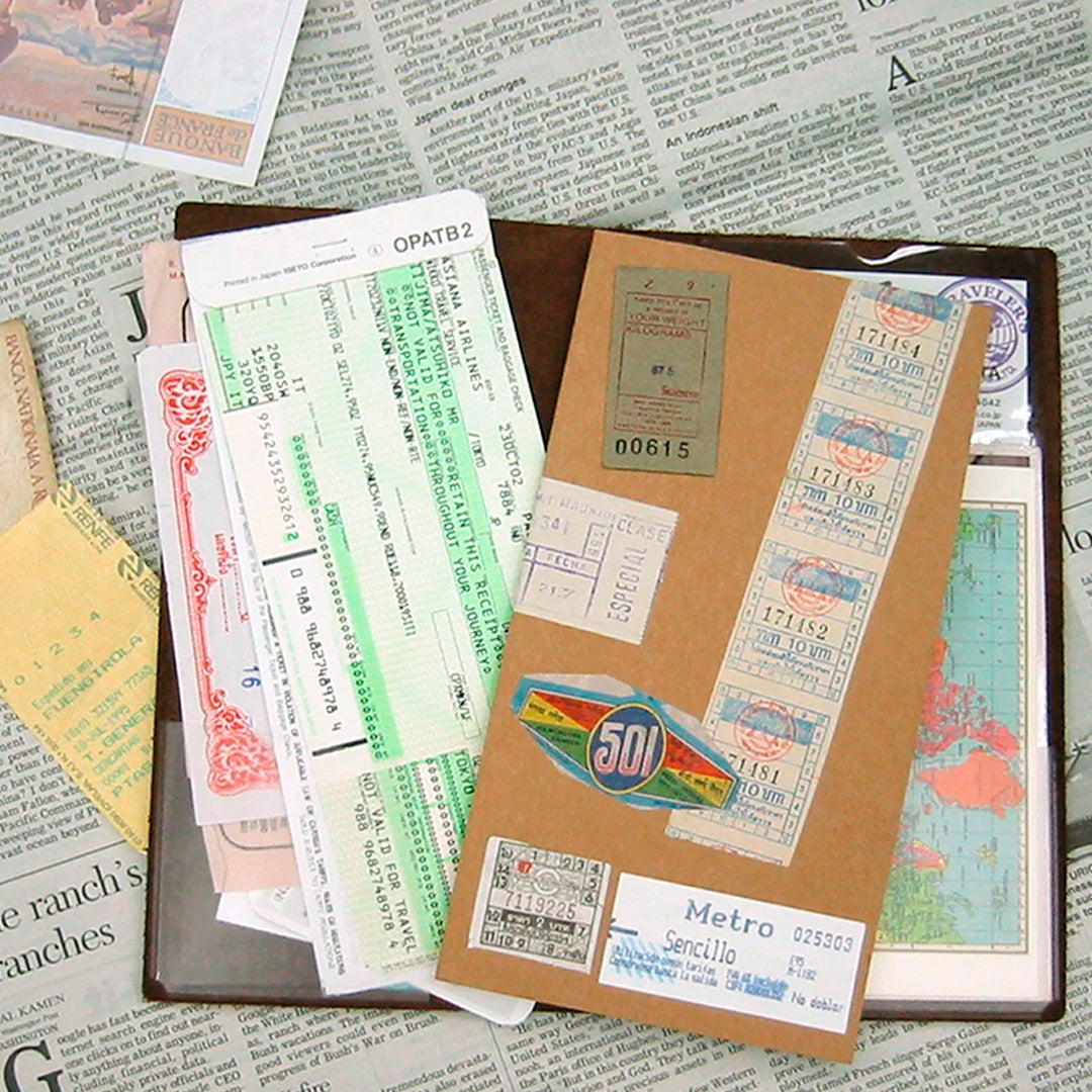 The Traveler's Notebook Refill Pocket Sticker x3 is a functional accessory designed for regular‑size Traveler’s Notebooks.