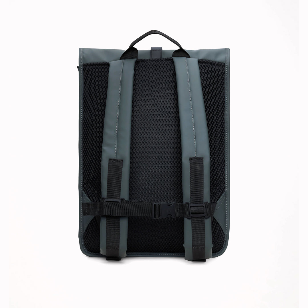Rolltop Rucksack is Rains’ take on a cycling backpack. Made from Rains’ signature waterproof fabric, this functional backpack has a roll-top closure with an adjustable strap featuring a loop for a bike lock or similar