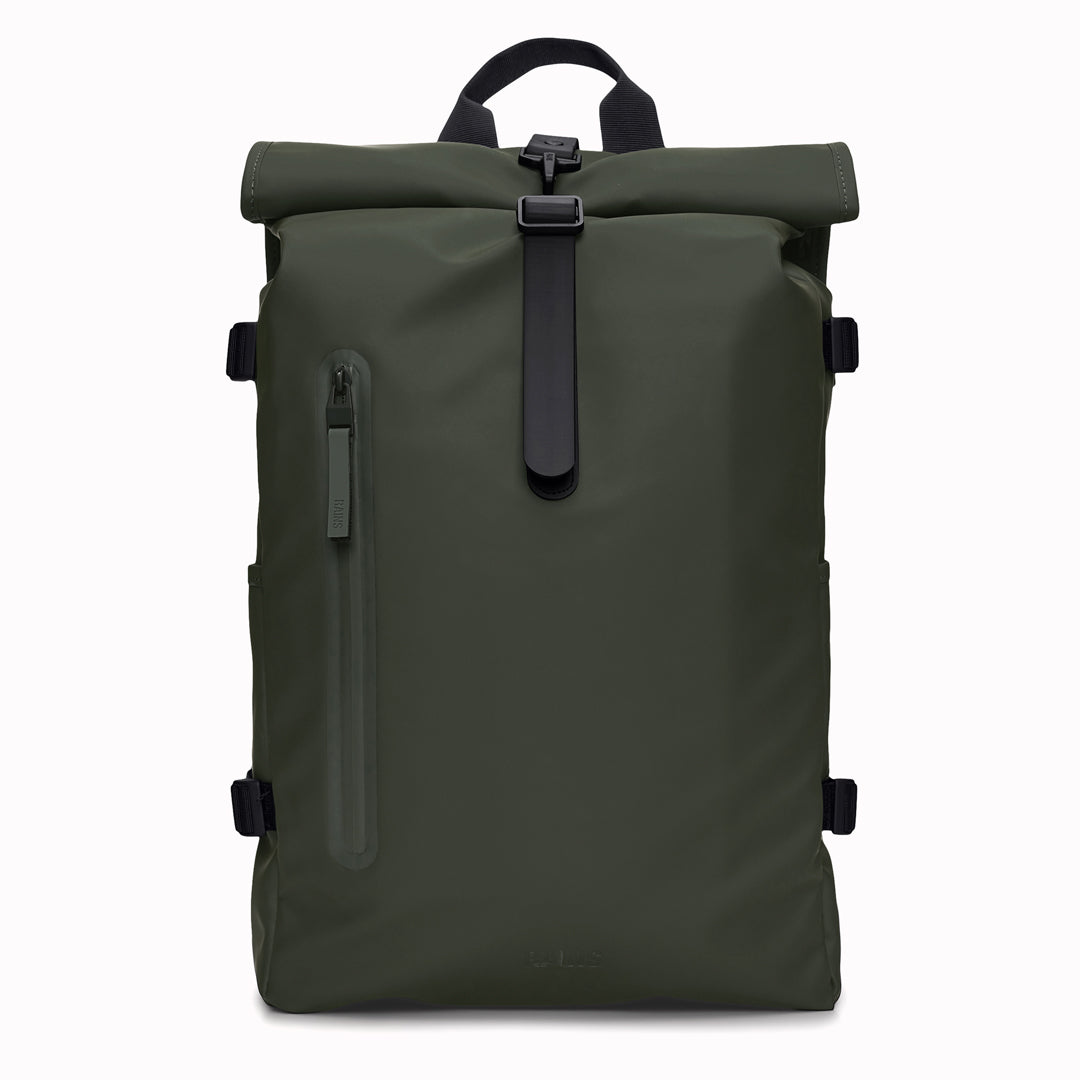 The Rolltop Rucksack Large expands on one of Rains’ most recognisable designs, combining a generous capacity with a clean, weather-ready silhouette. 