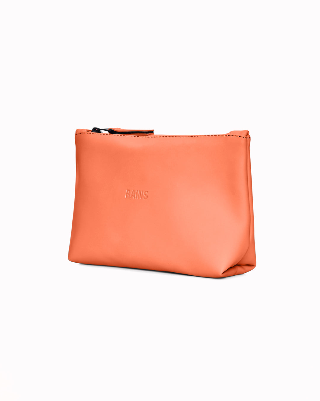 A compact wash bag with the clean, understated design Rains is known for. The Cosmetic Bag pares things back to a single compartment, with a softly structured silhouette