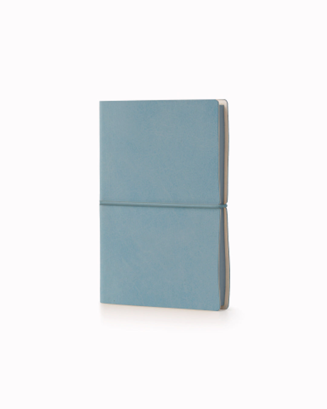 The Classic Weekly Horizontal Diary from Ciak has a dated double spread for each week of 2027 and offers an equal amount of space for every day of the week