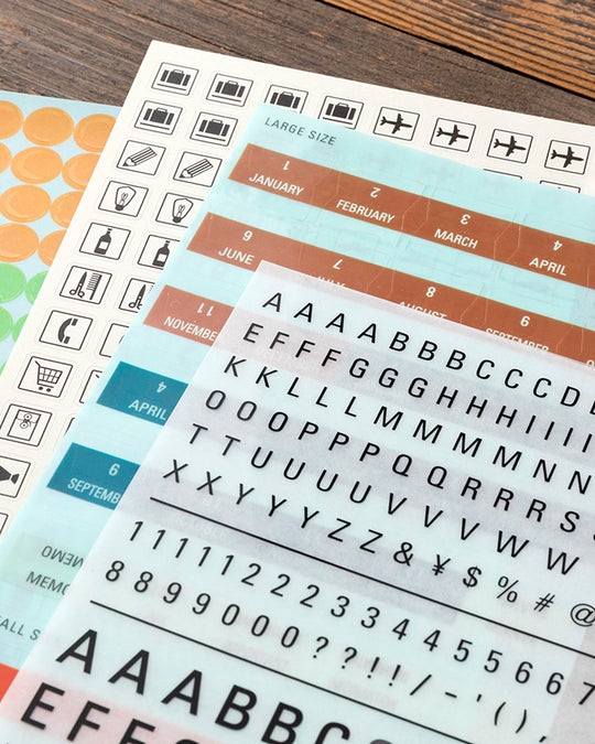 The 2027 version features a design with a theme of “Every TRAVELER'S notebook is unique and that's wonderful.”.