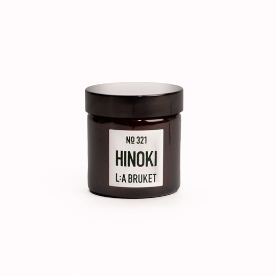 A scented soy travel candle from L:A Bruket, made of wax from organic soy with a burn time of more than 15 hours.