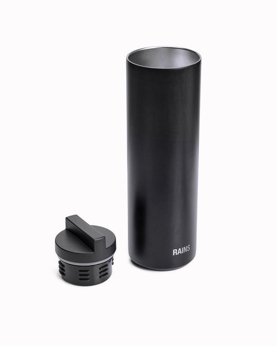 A pared-back insulated flask designed to sit alongside Rains’ everyday carry collection.