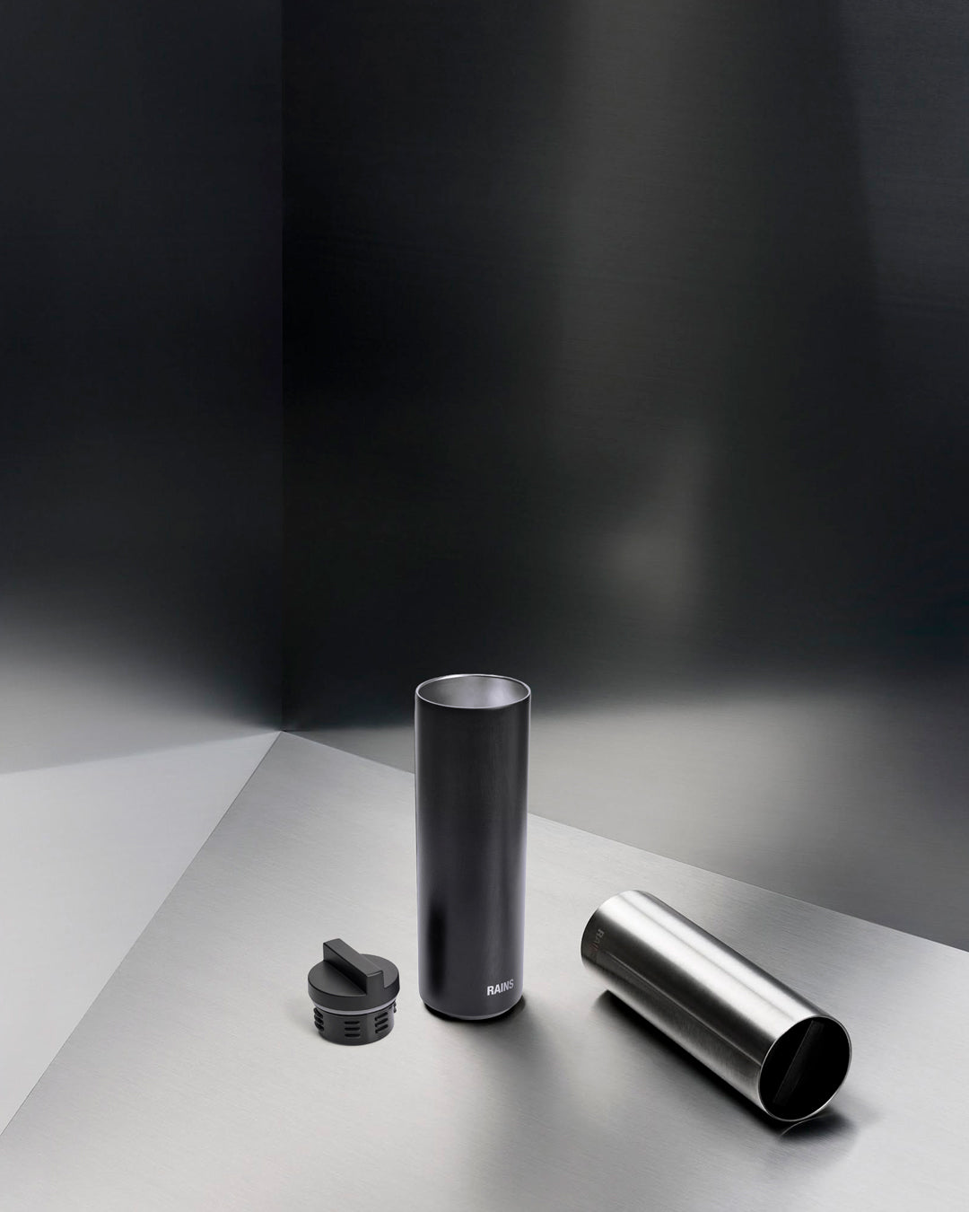 A pared-back insulated flask designed to sit alongside Rains’ everyday carry collection.
