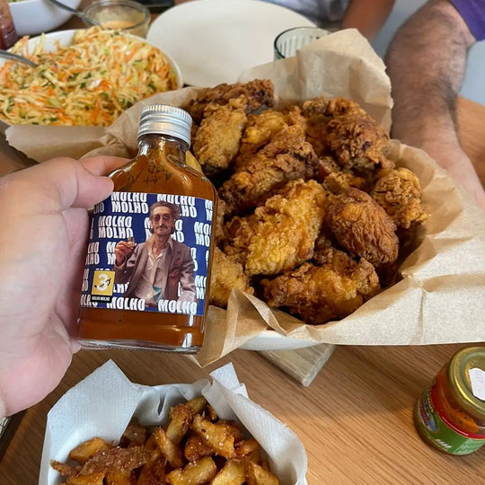 Ancho Clemente leans into warmth, smoke, and depth. Made with ancho and habanero chillies, smoked bell pepper, garlic and cumin, it delivers a rounded, savoury heat with subtle sweetness and a lingering warmth. Lifestyle
