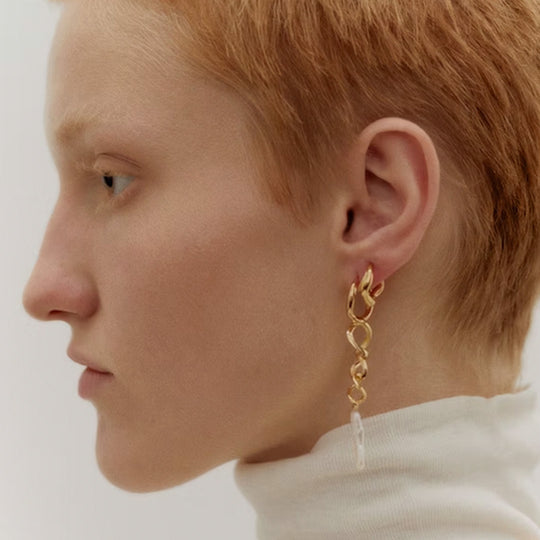 Anil from Marie Black is a wavy and versatile earring - as worn detail