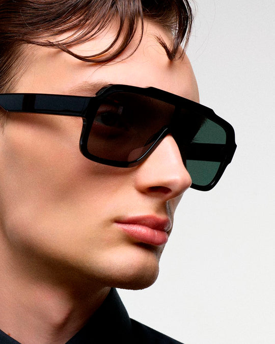 Aspen | Sunglasses | Black / Green Solid Lens