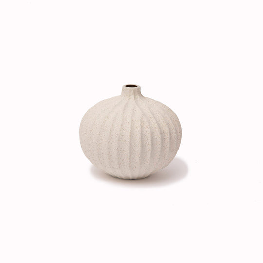 Bari Vase | Sand White Deep Line Medium | H. 7.5cm