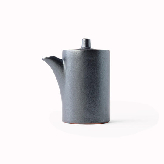 This 8cm high Soy Sauce Pot has a volume capacity of 125ml, and it's both dishwasher and microwave safe