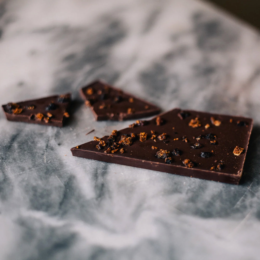 Bean-to-bar 72% dark chocolate with chewy Black Mission figs, crafted in small batches using single-origin cacao - Detail