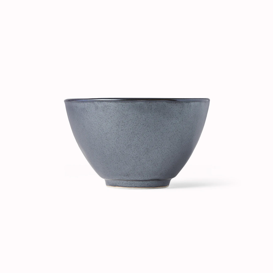 A small deep bowl made from 'Minoyaki' porcelain to mix and match with other pieces from the Black Pearl tableware collection.