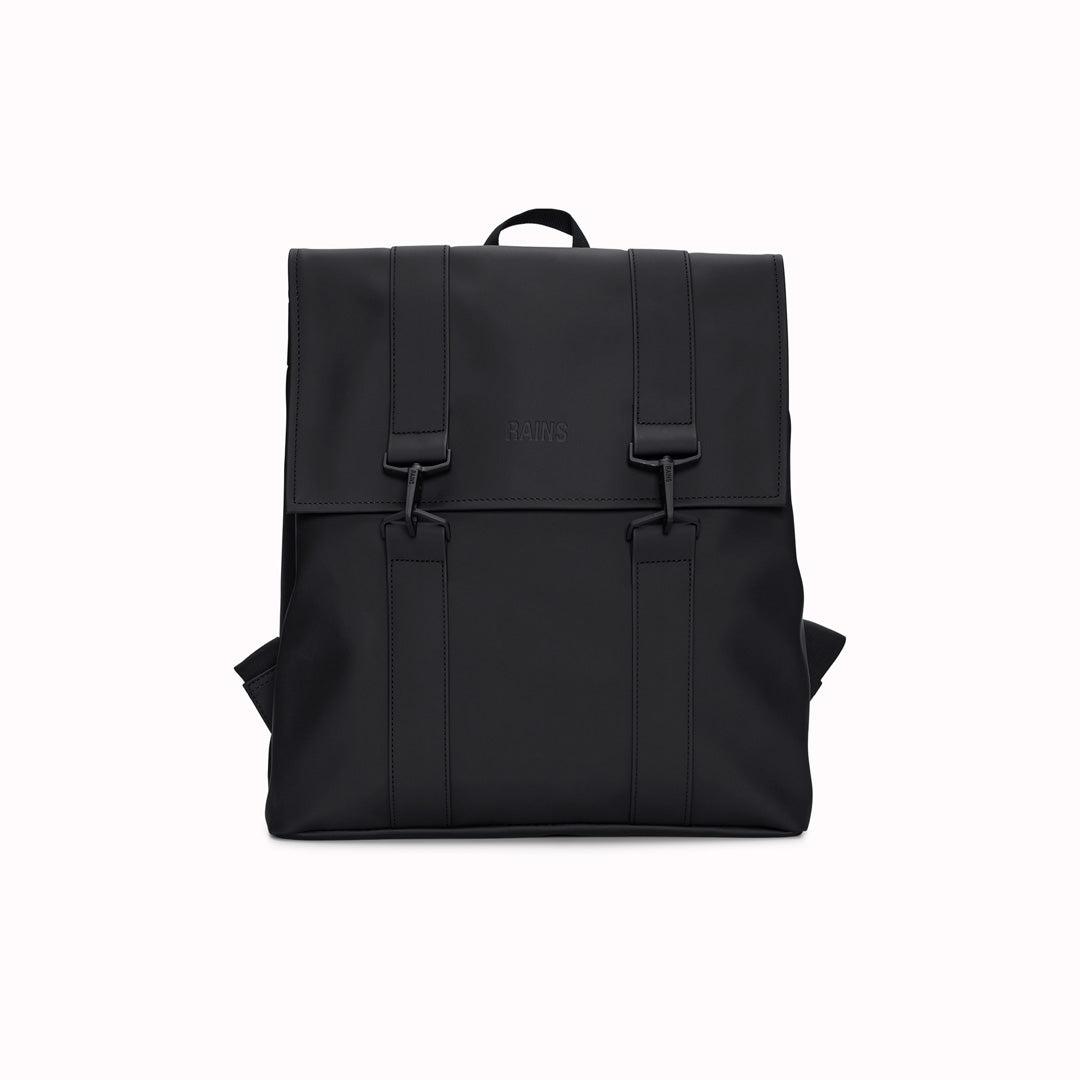 Rains' MSN Bag W3 is their interpretation of the classic school backpack, reimagined for commuters. A minimal silhouette with dual strap and carabiner closure. Made from Rains’ signature waterproof fabric, with an internal laptop pocket and a roomy main compartment.