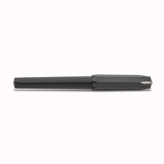 Closed - The Kaweco Perkeo rollerball pen in black features an ergonomic grip, octagonal cap and hexadecagon shaped barrel.