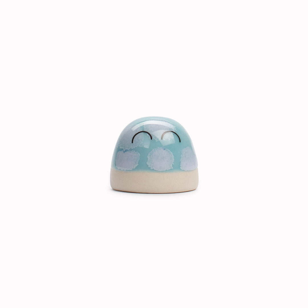 The smallest of the Arhoj decorative ornament figurine family, these tiny little cute dots still have all the personality of their larger siblings.