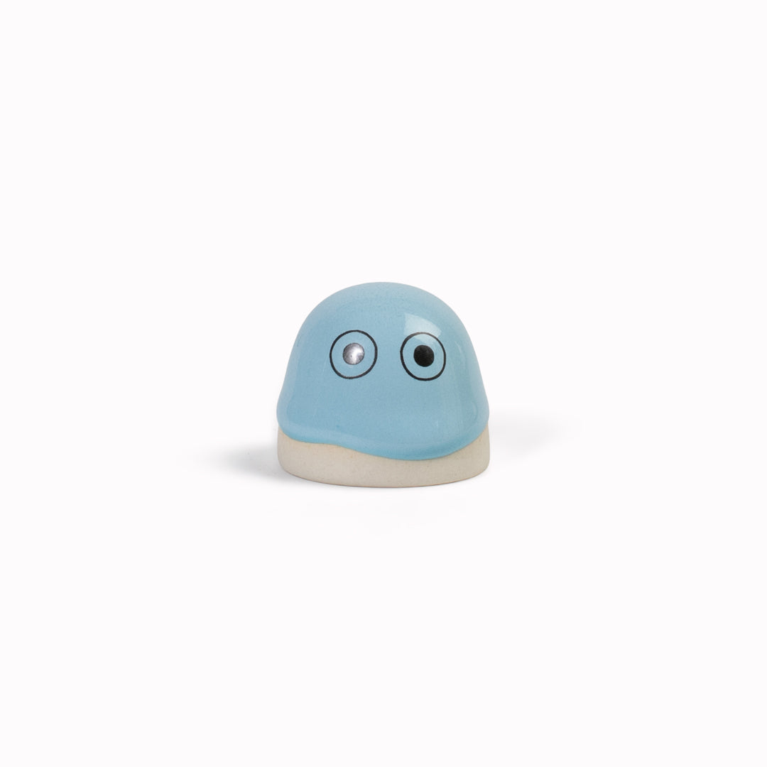 The smallest of the Arhoj decorative ornament figurine family, these tiny little cute dots still have all the personality of their larger siblings.