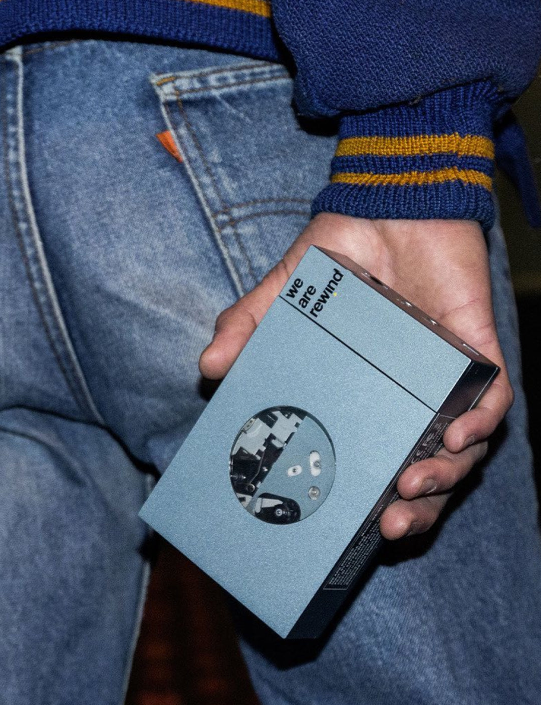 WE-001 | Bluetooth Cassette Player | Blue