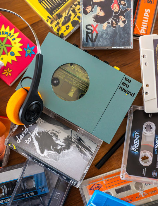 WE-001 | Bluetooth Cassette Player | Blue