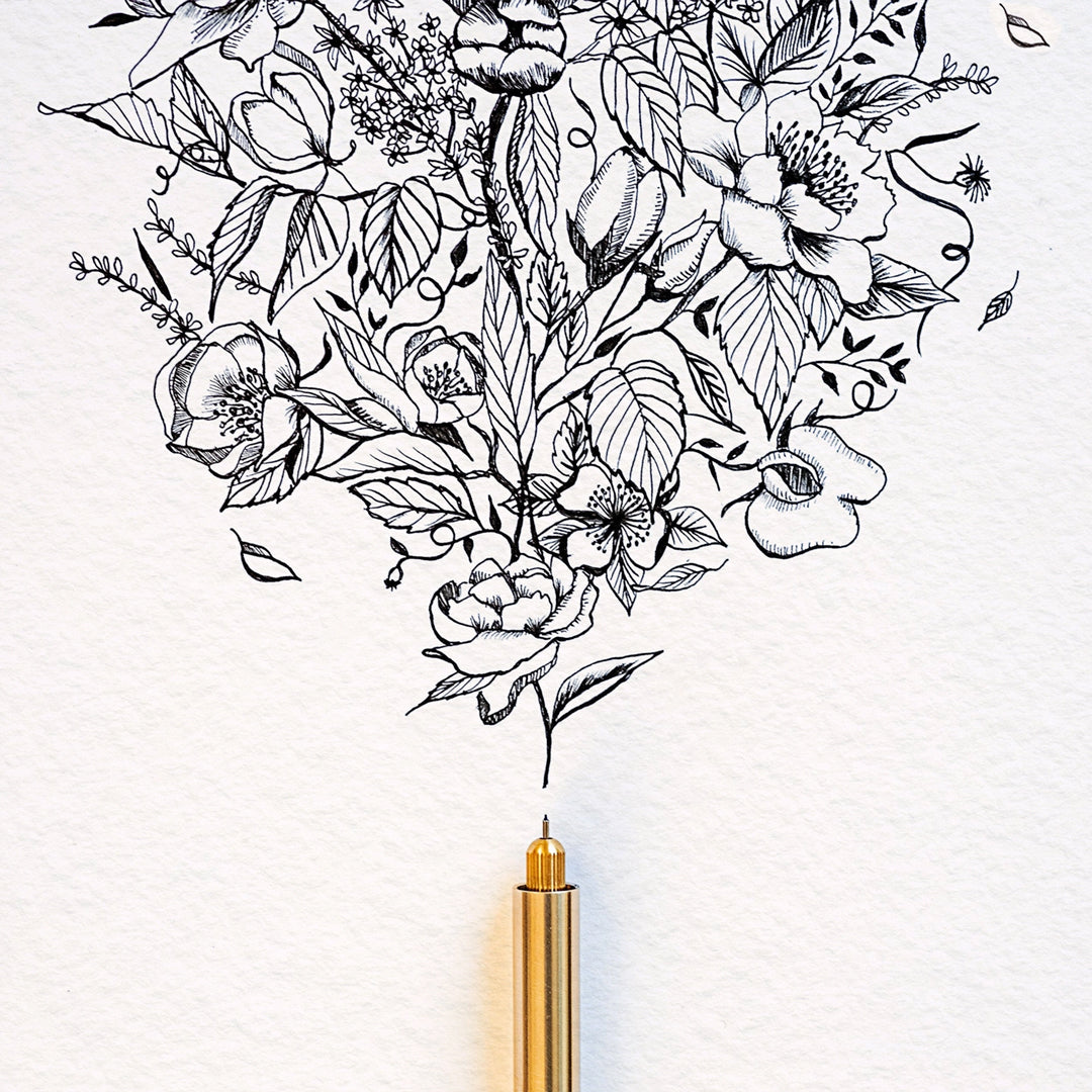 The Tom's Studio Lumos Pro in Matte Midnight is a precision-engineered, infinitely refillable fineliner, writing and brush pen designed for creators who reject disposable tools. Detail