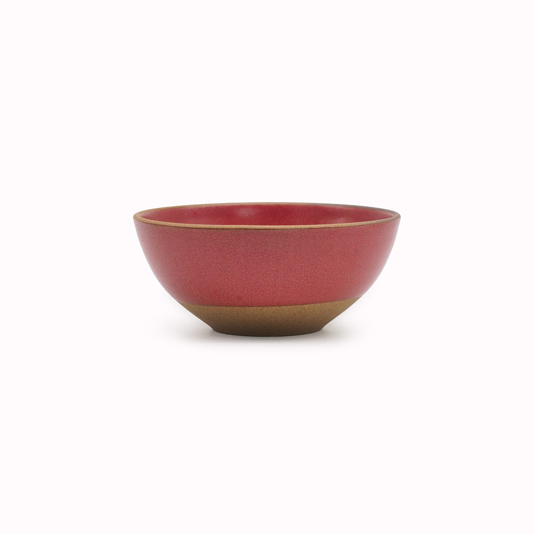 The Chips Inc. Bricks Bowl in red is a testament to functional design and aesthetic appeal. Crafted with a focus on usability and comfort, the bowl features a silhouette that is timeless and easy to hold.