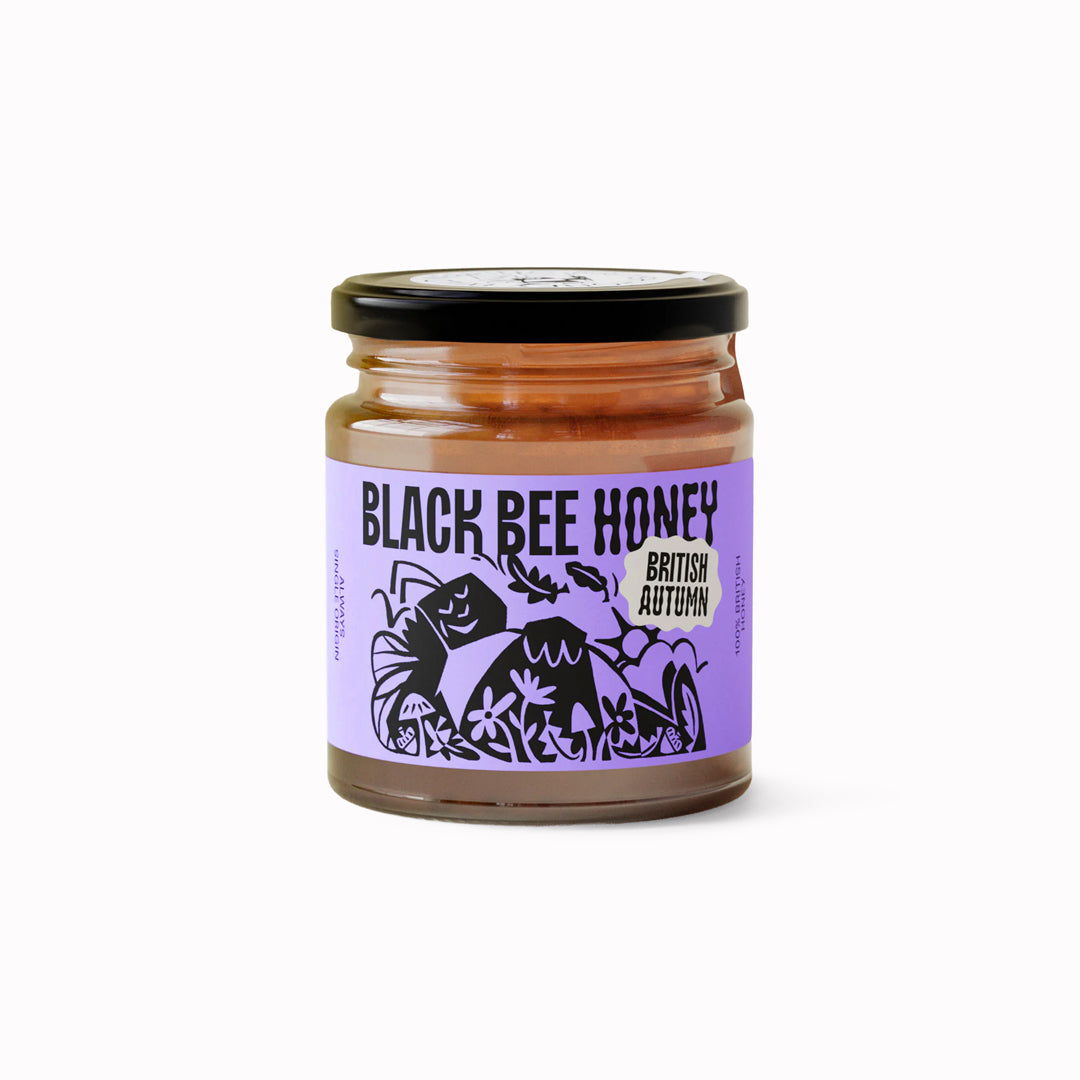 A British honey with a bold, aromatic flavour, this single-source raw honey is crafted from bees foraging on the moors of North Yorkshire and Scotland during the Ling Heather bloom