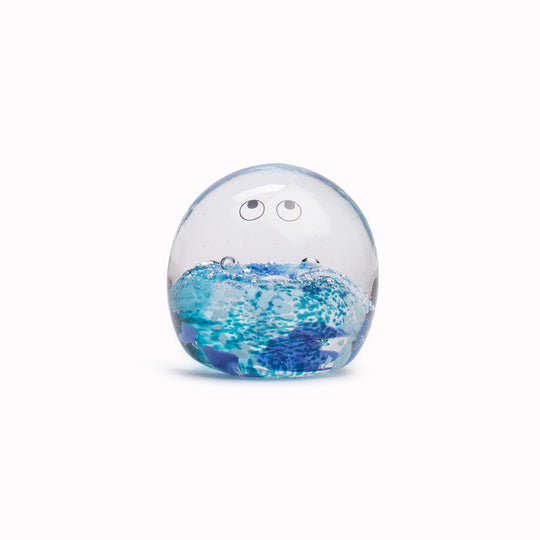 The stunning Crystal Blob provides a contemporary ornamental colour punch and personality to your home décor, and some shapes may even double as a highly decorative paper weight